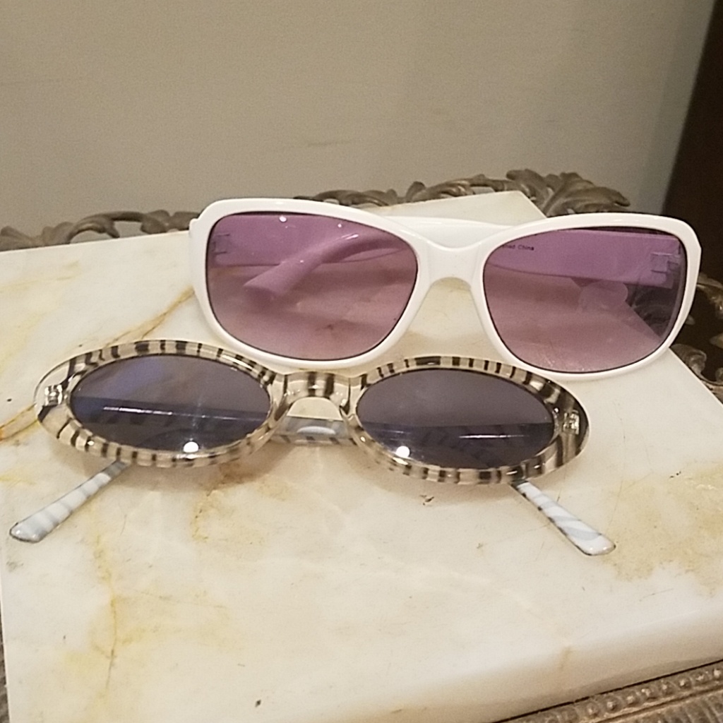 - Sunglasses Bundle